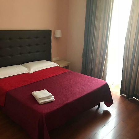 Elle Cavour Guest House Roma Exterior foto