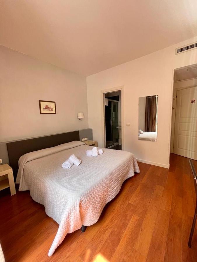 Elle Cavour Guest House Roma Exterior foto