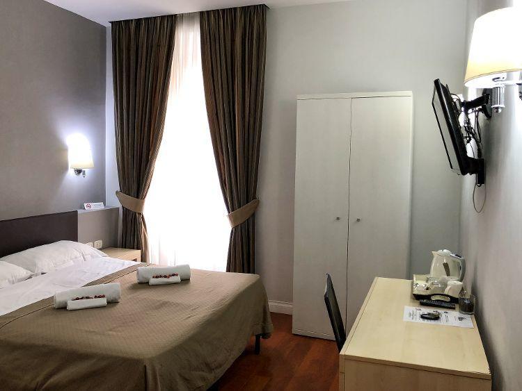 Elle Cavour Guest House Roma Exterior foto