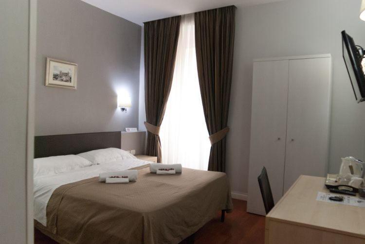 Elle Cavour Guest House Roma Exterior foto