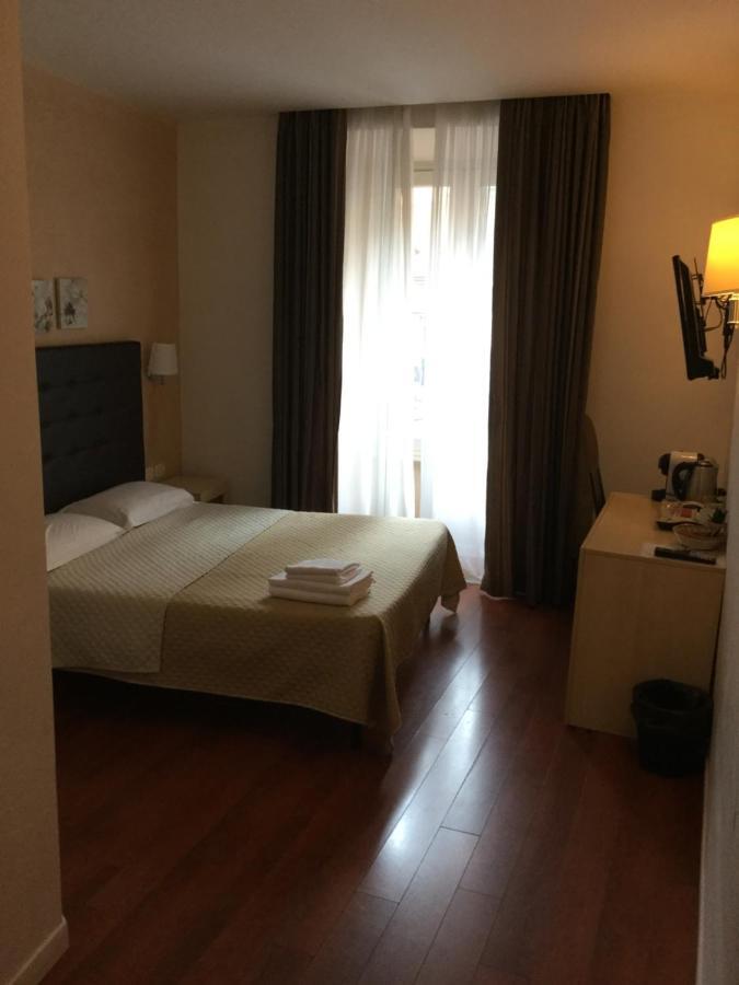 Elle Cavour Guest House Roma Exterior foto