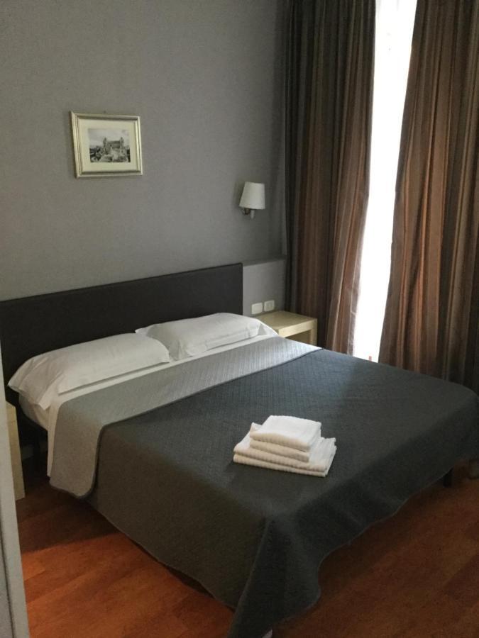 Elle Cavour Guest House Roma Exterior foto